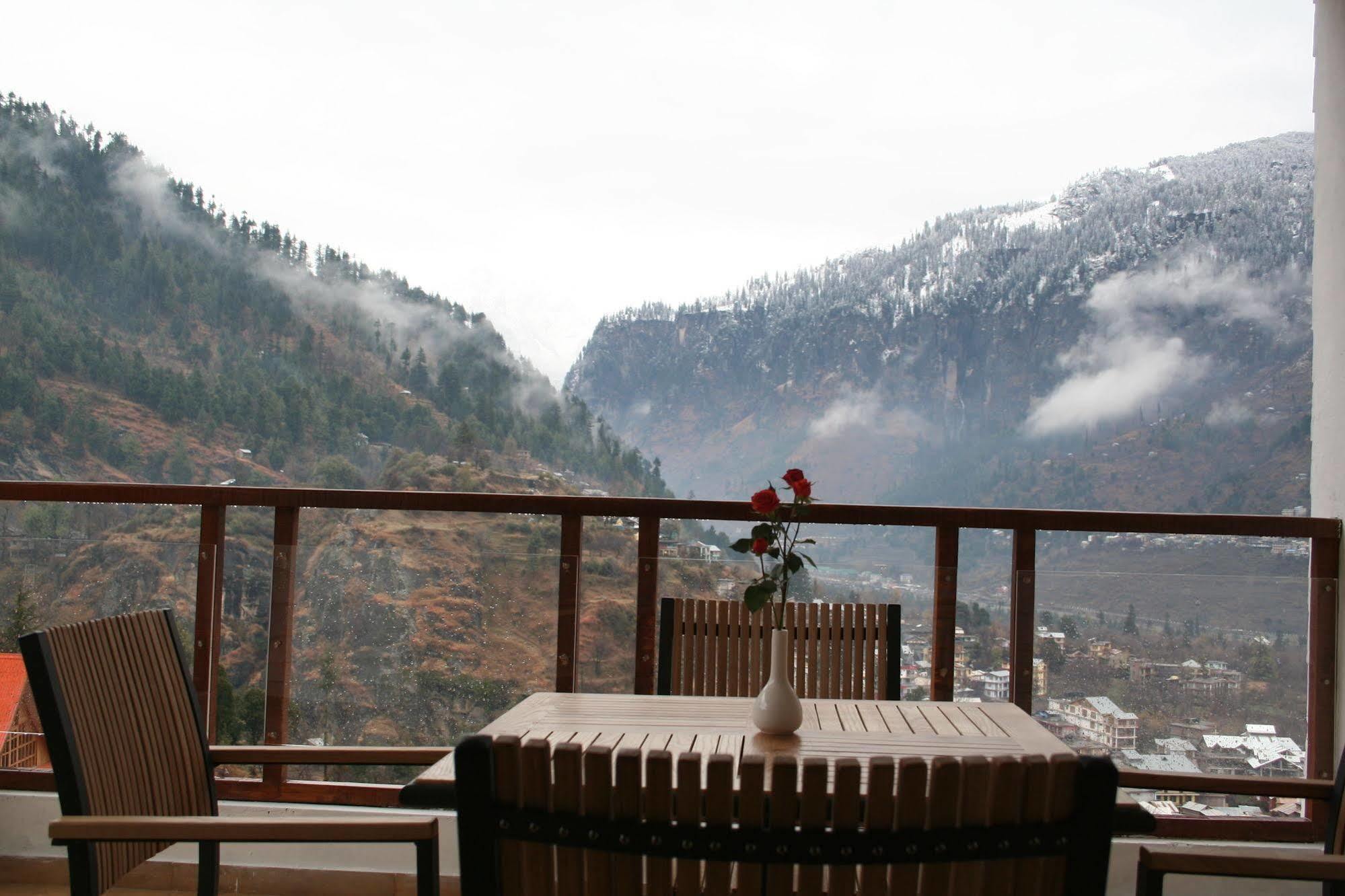 Apple Country Resorts- A Vegetarian Place Manāli Extérieur photo